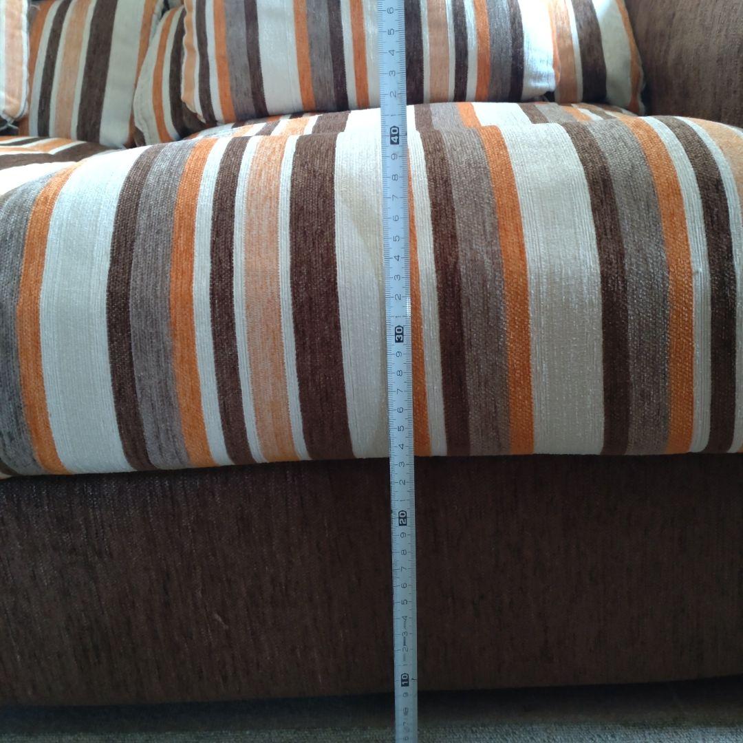 美品　ニトリ　スペイン製　2人掛けソファ