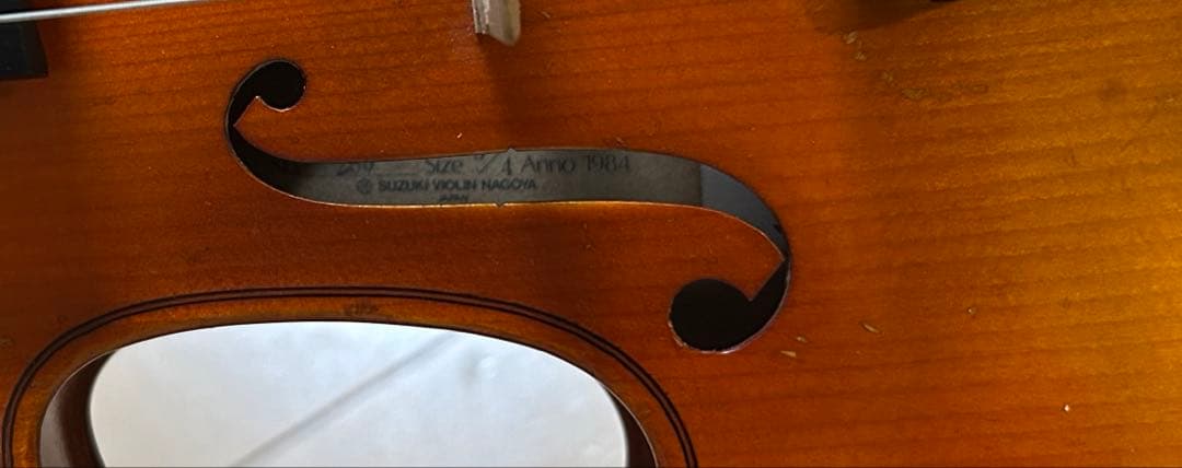 suzuki ヴァイオリン　３／４　ケース　肩当て付き