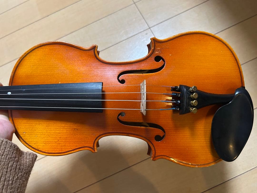 suzuki ヴァイオリン　３／４　ケース　肩当て付き