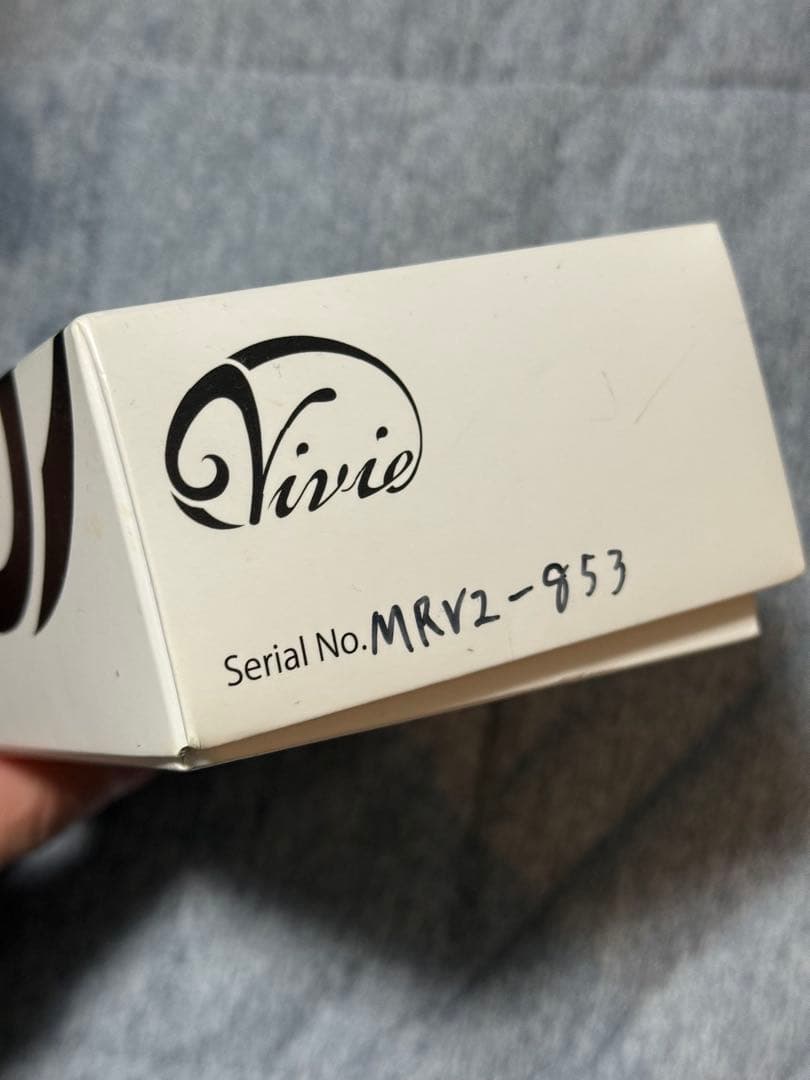 Vivie Modern Raven ギターエフェクター