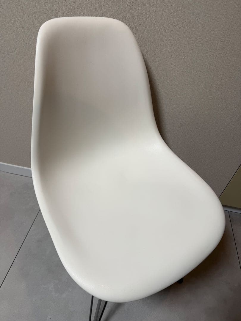 【正規品】【送料込み】イームズシェルチェア Herman Miller製