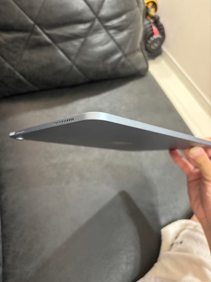 iPadAir 第4世代 64G 【本体＋純正キーボード(箱付き)】