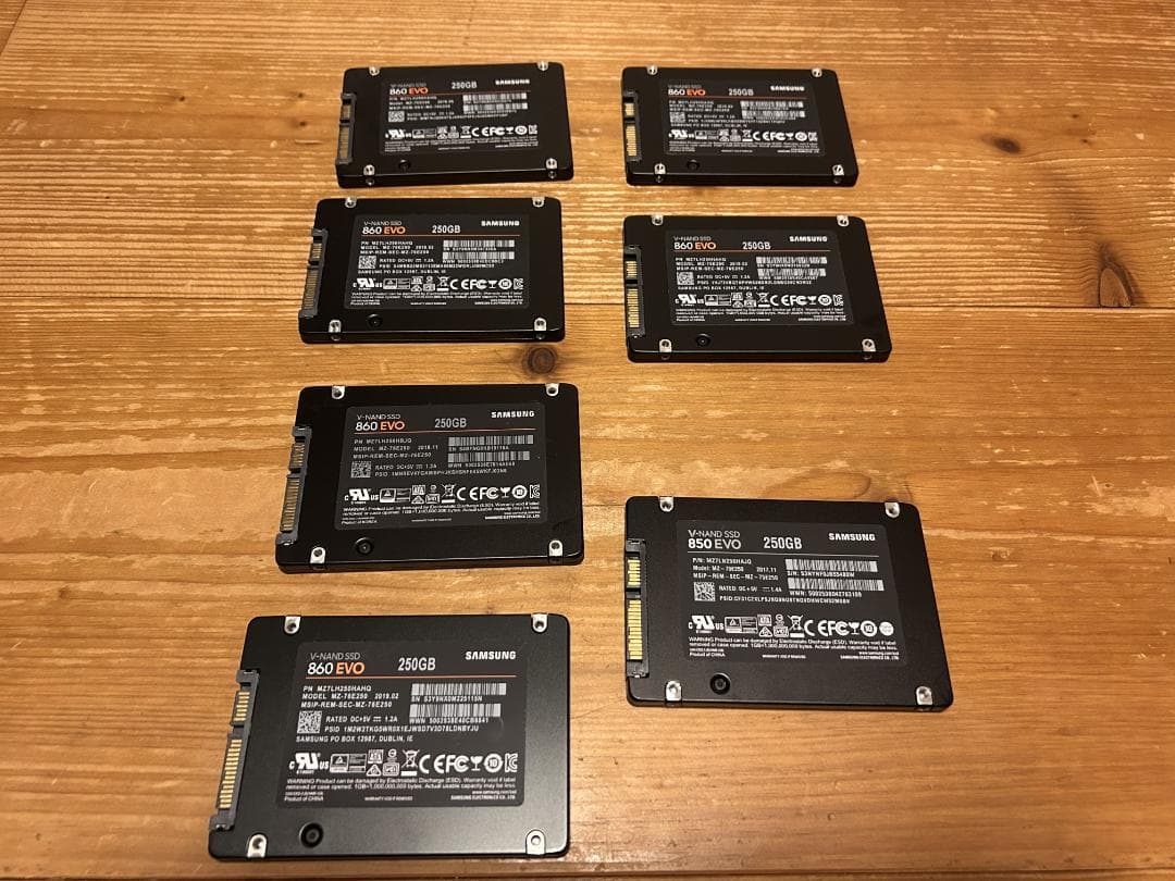 SAMSUNG　ＳＳＤ　7個セットの出品です。