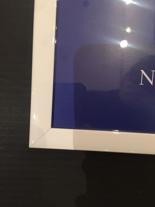 KAWS NGVポスター額装品　ブルー　木製フレーム