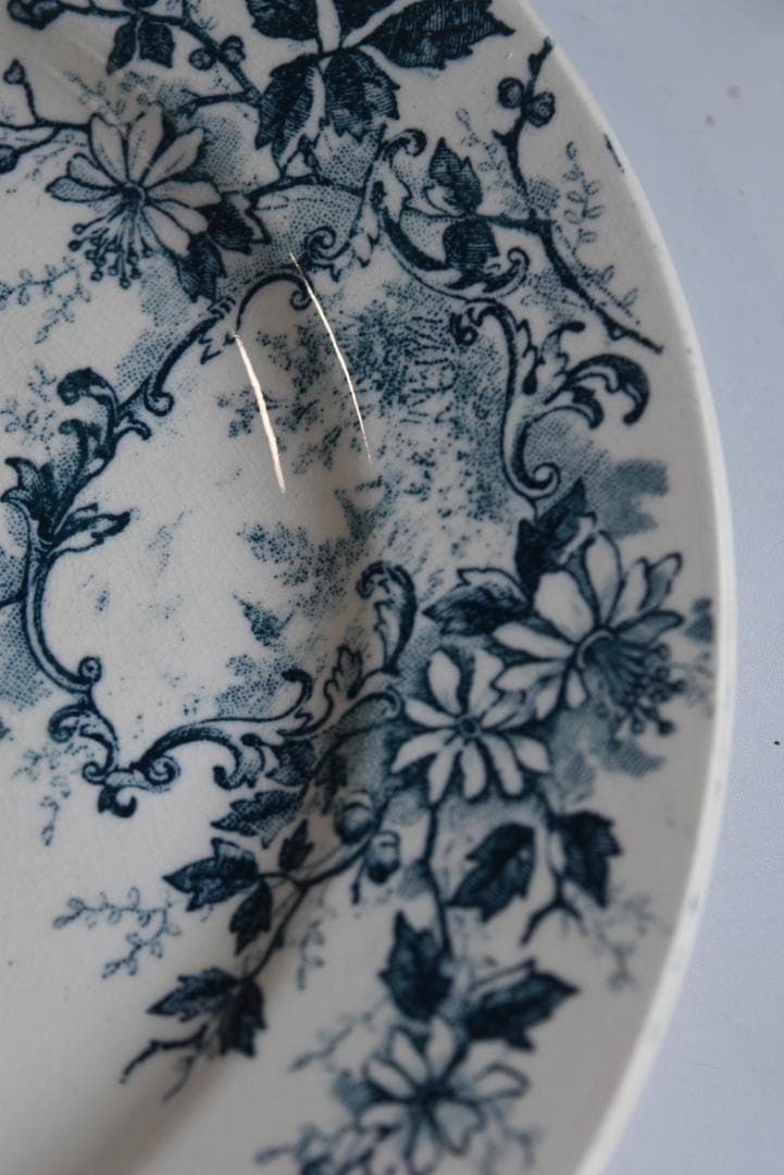 美品ショワジー・ル・ロワ　ブルーのポンパドール　デセール皿　POMPADOUR