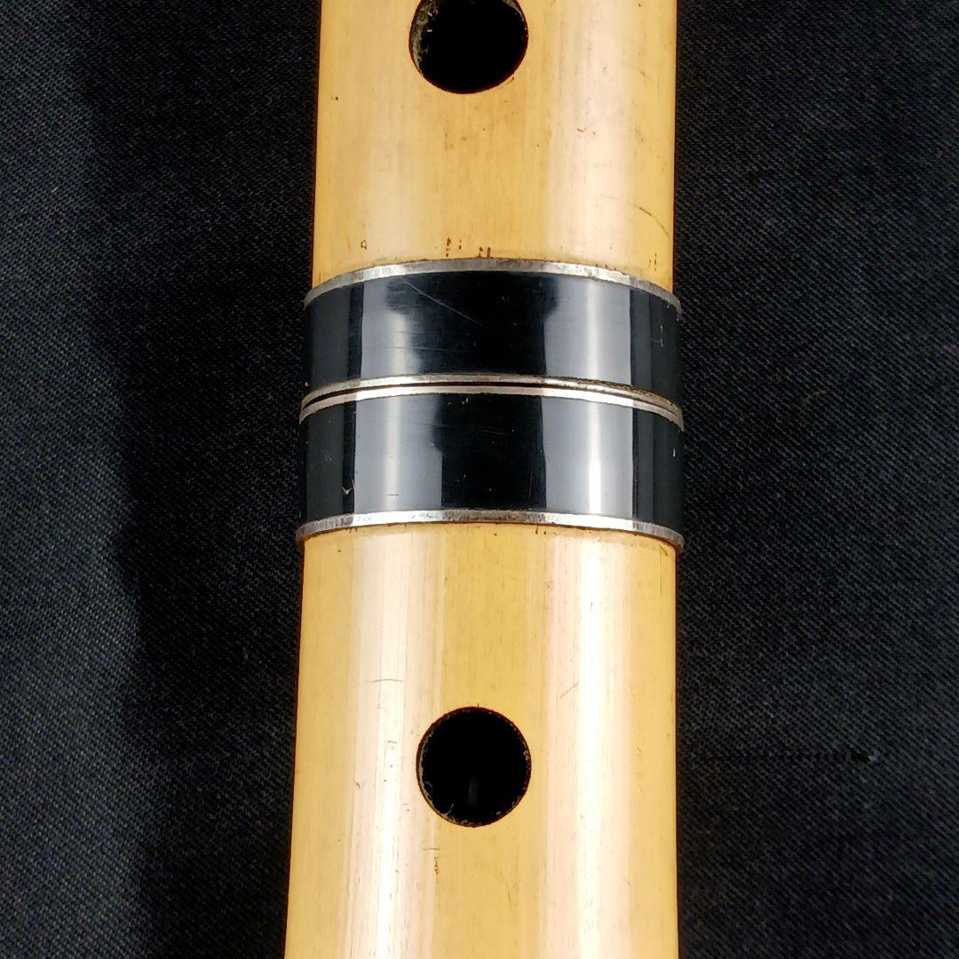 Y3110-5 琴古流 尺八 在銘 銀三線 全長64㎝ 竹製