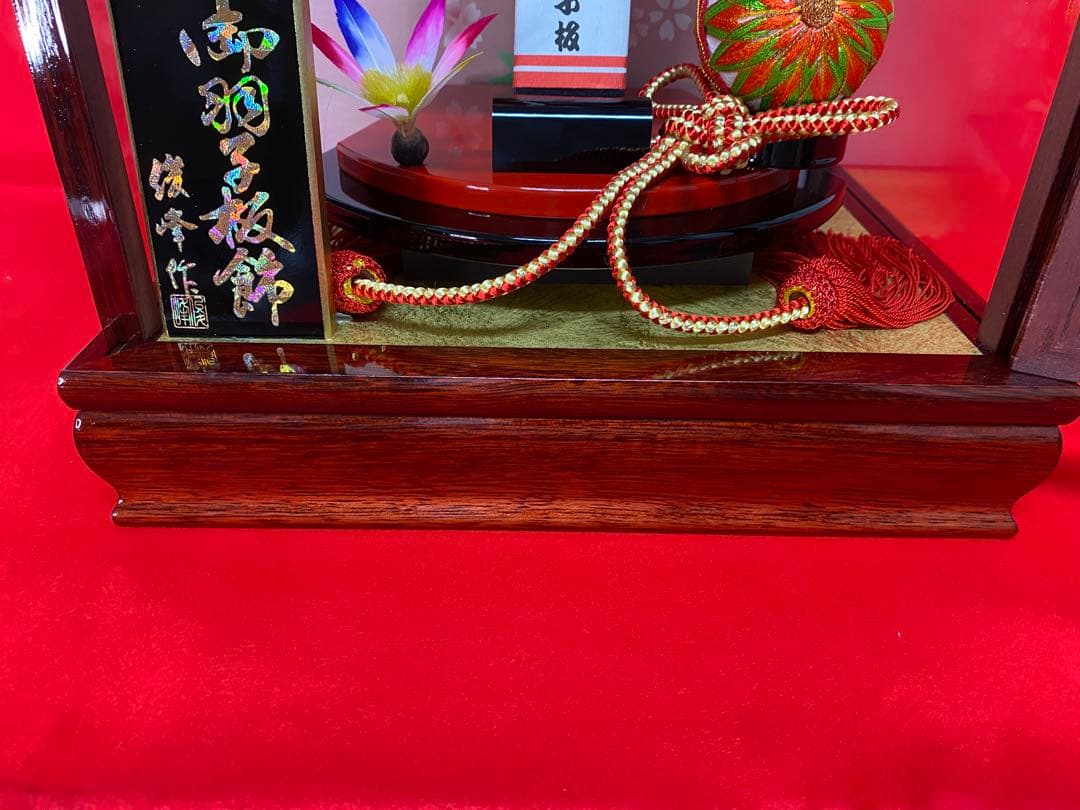 羽子板　立体振袖　ガラスケース１３号・サイズ間口約２９×奥行約２３×高さ約５５㎝