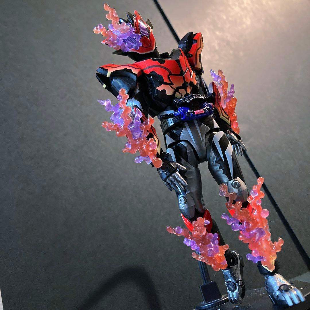 S.H.Figuarts 仮面ライダー　ビターガヴ　エフェクト