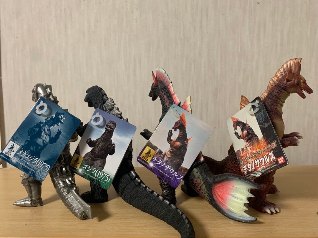 い*じ様 ムービーモンスター　メカゴジラの逆襲　1975 ソフビ　4体セット