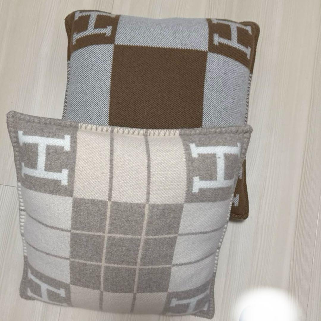 エルメス　チェック柄ウール風クッション2色セット