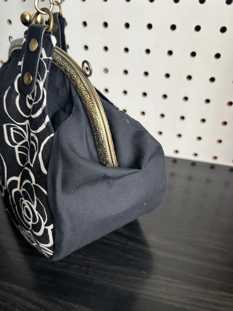 ＊ハンドメイド＊　お取り置き分　可愛い25口金ショルダーがま口バッグ　２点