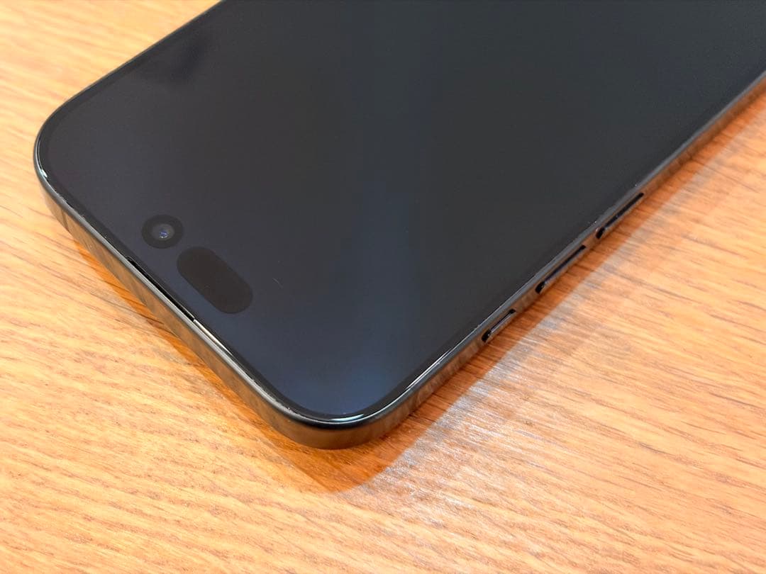 美品　バッテリー最大容量94% iPhone 16 Pro 256GB ブラック