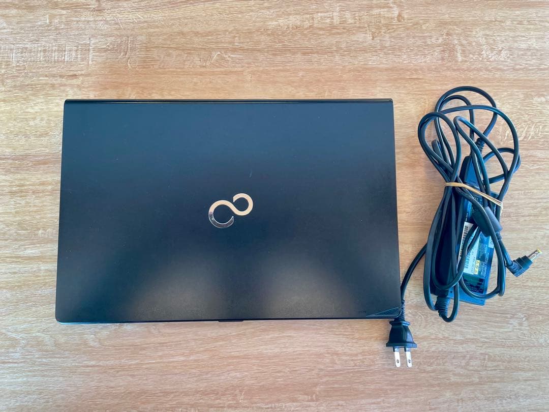 【ジャンク品】Fujitsu LIFEBOOK ノートPC 日本語キーボード