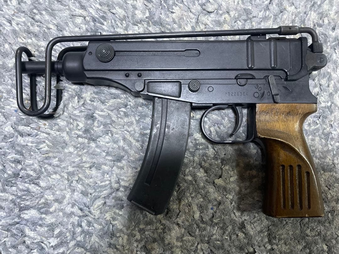 マルゼン　vz61スコーピオン　ガスガン　木製ストックカスタム　ブローバック