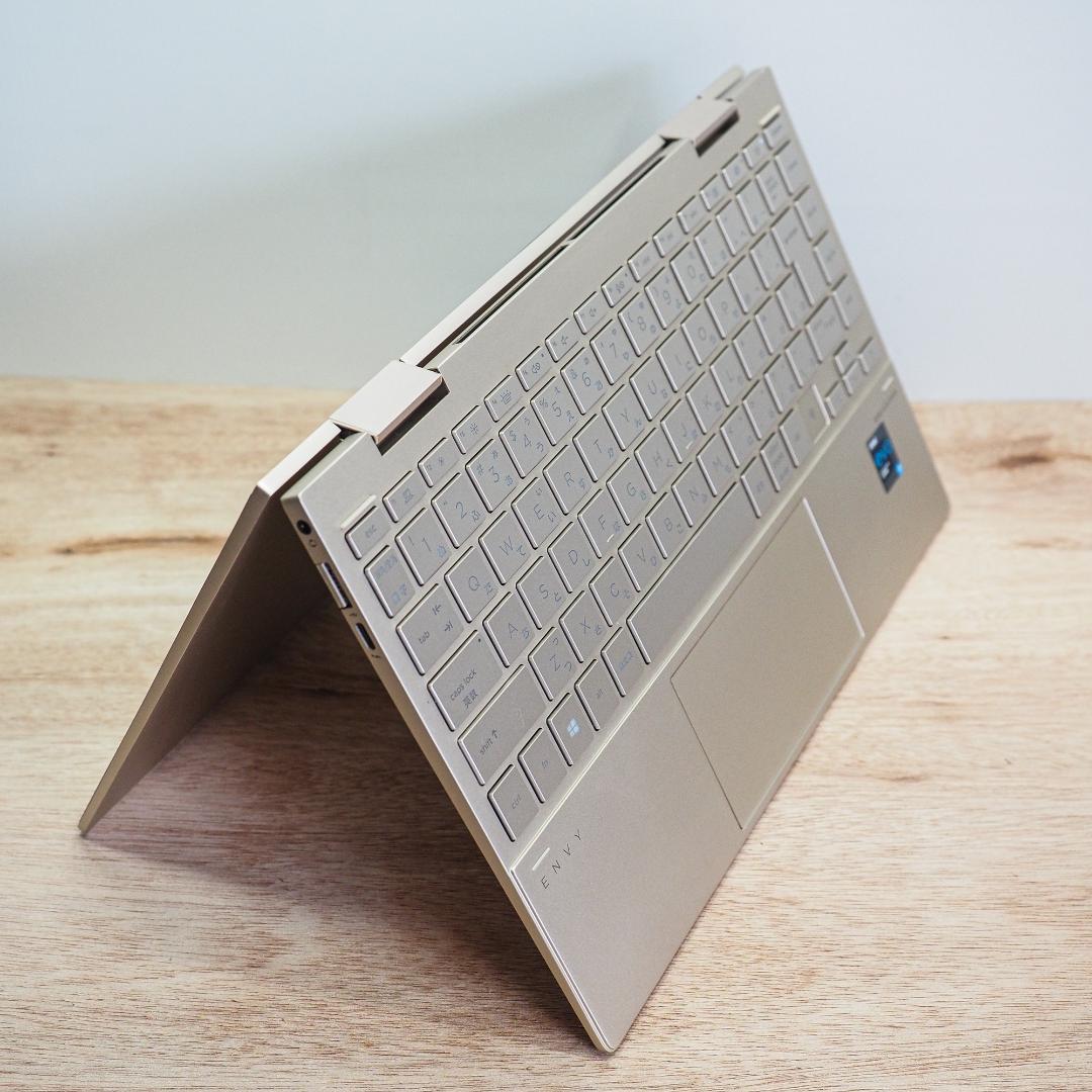 HP Envy 13、16GBメモリ、i7-1165G7、512GB SSD