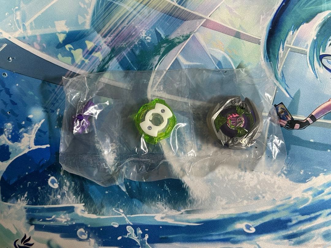 ベイブレードx まとめ売り　20個以上はカスタムいけます！