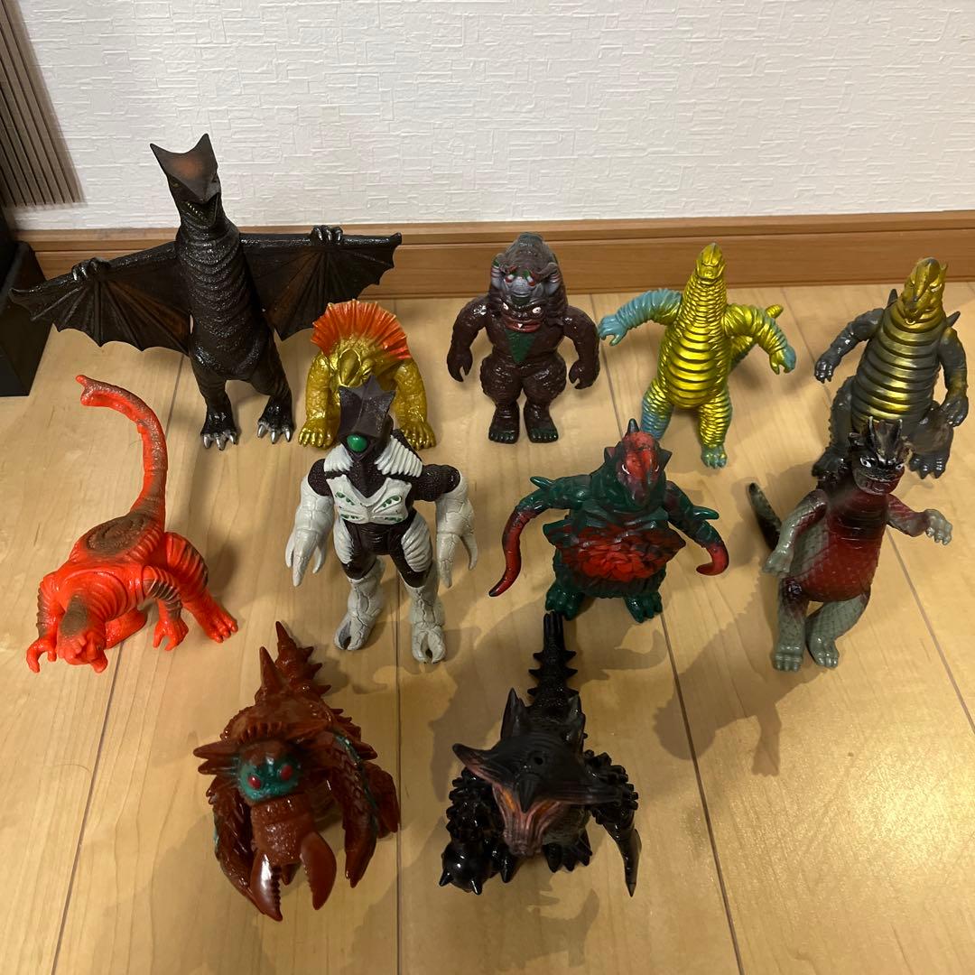 怪獣フィギュア ソフビ　11体セット　まとめ売り
