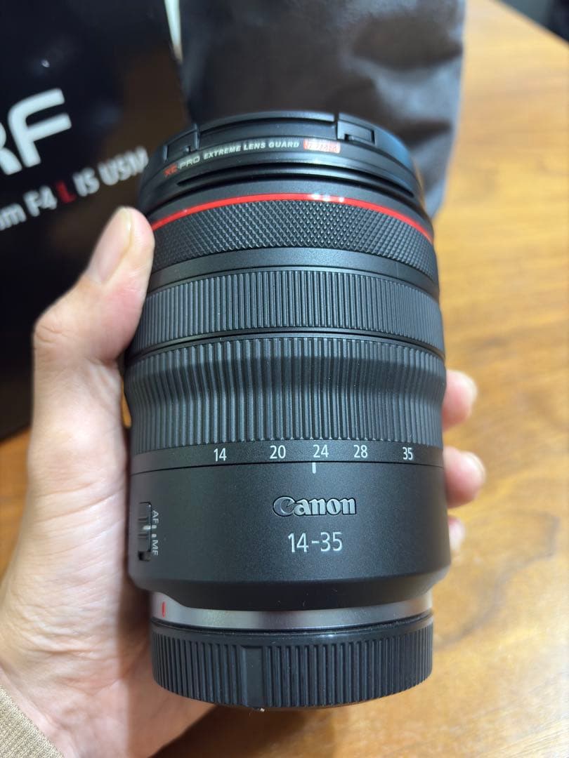 美品 Canon RF 14-35mm F4 L IS USM プロテクター付