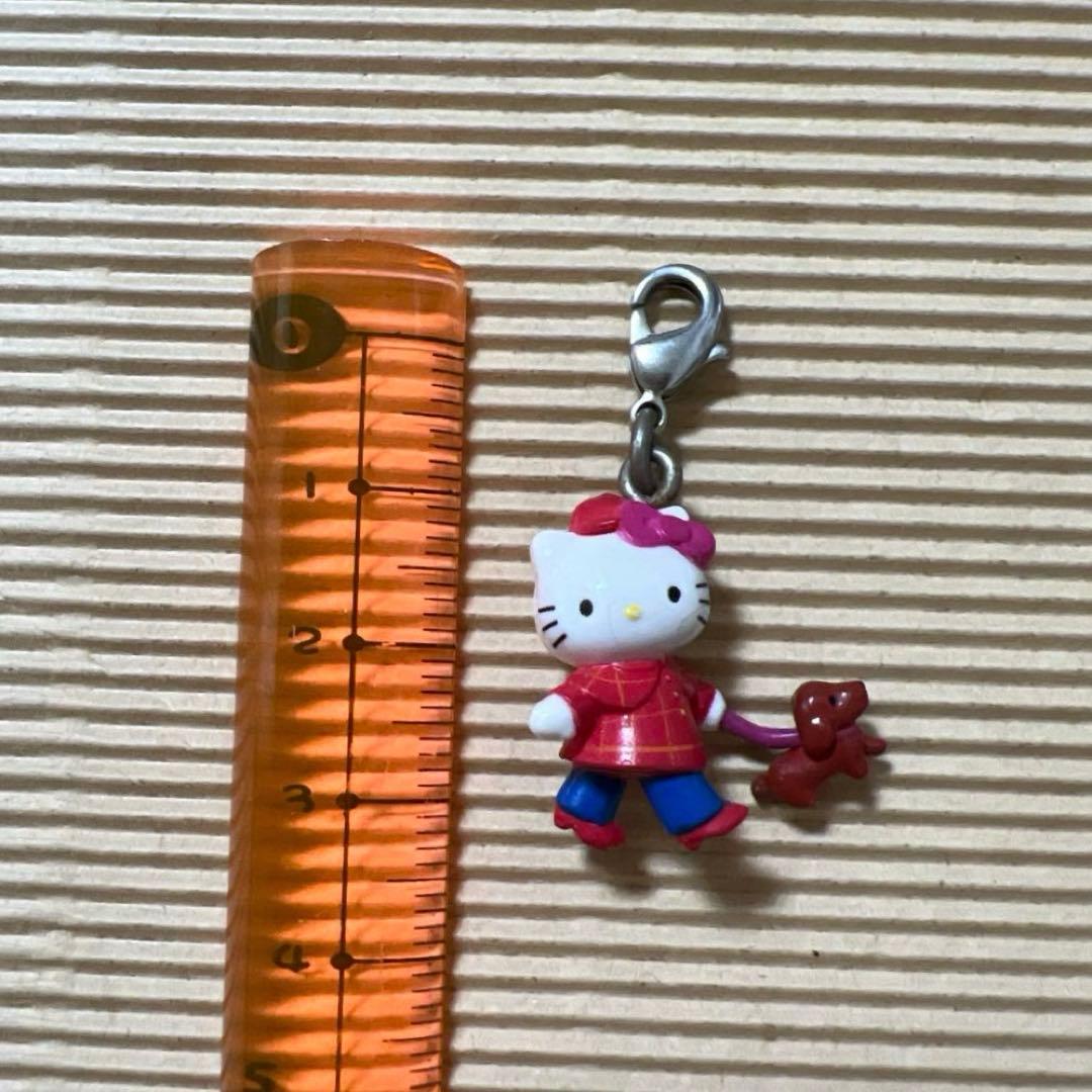 ハローキティ 世界 子犬のお散歩 ダックスフンド　ドイツ