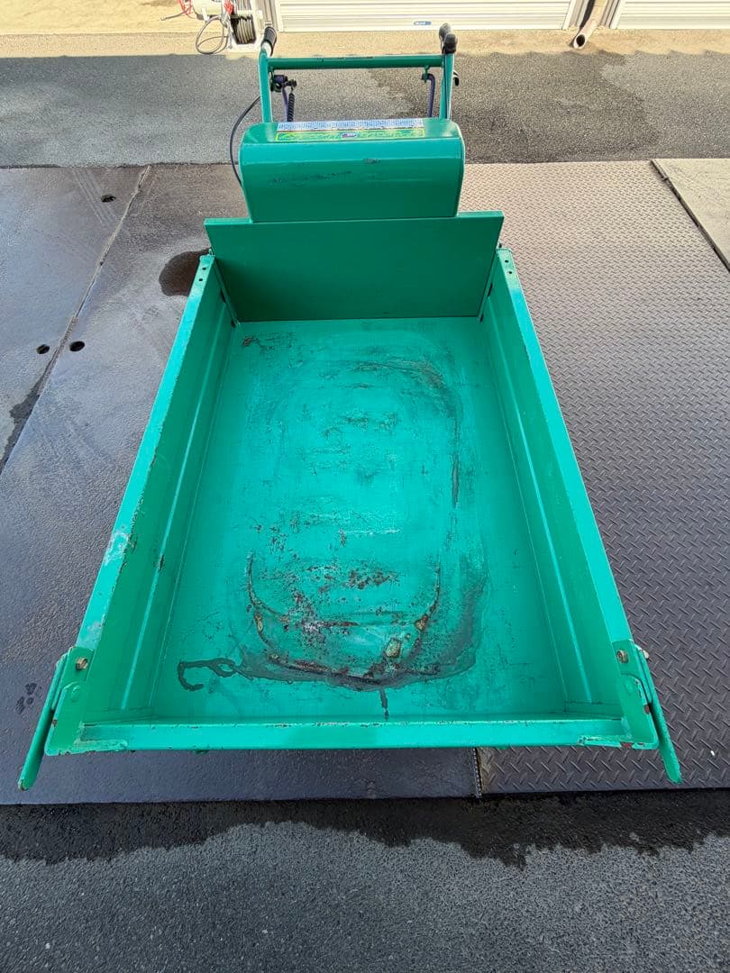 運搬車 BP412 手動ダンプ 4.2馬力クローラー 最大作業能力250㎏ 中古