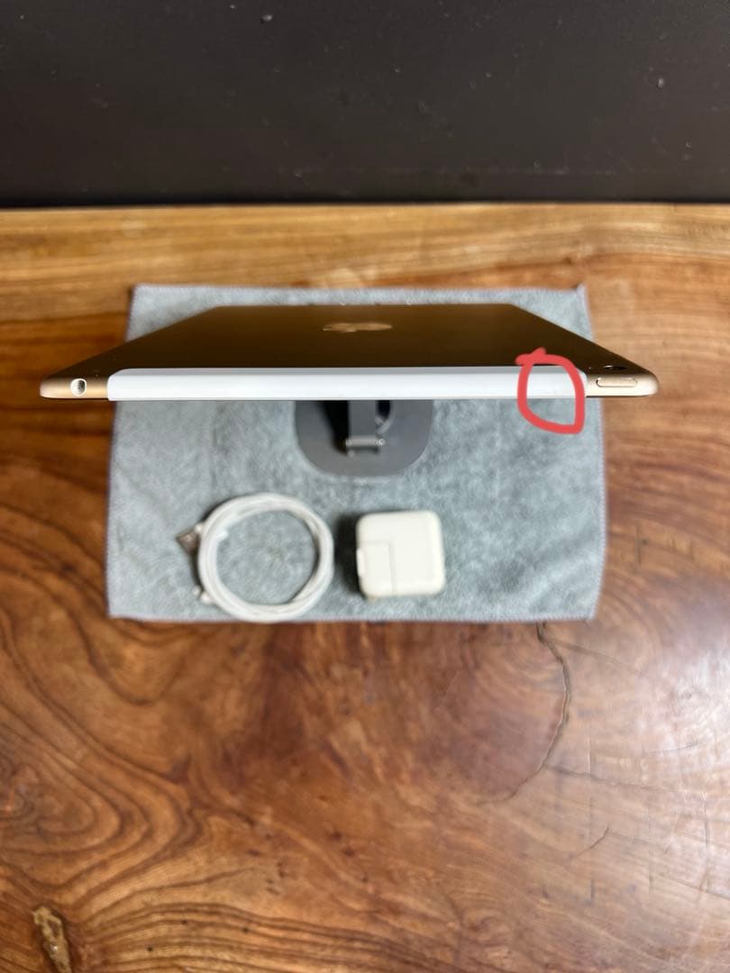 Apple iPad Air2/32GB/電池健康86.3%/HW233