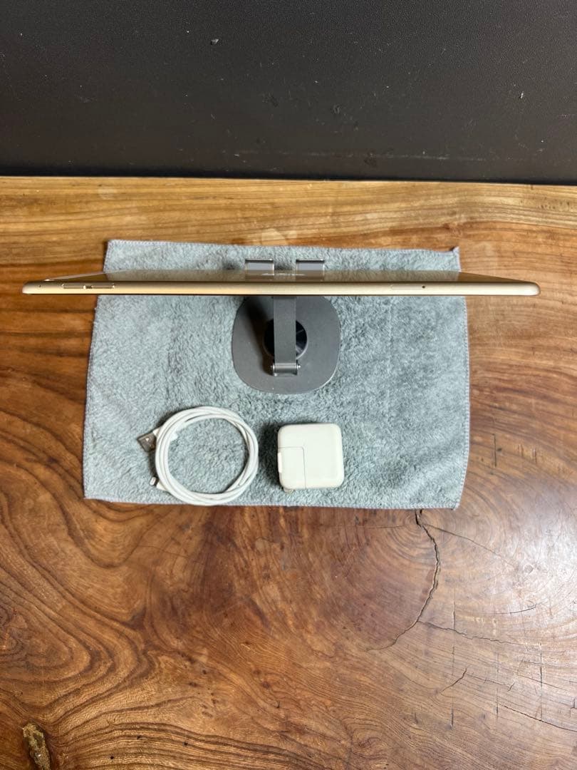 Apple iPad Air2/32GB/電池健康86.3%/HW233