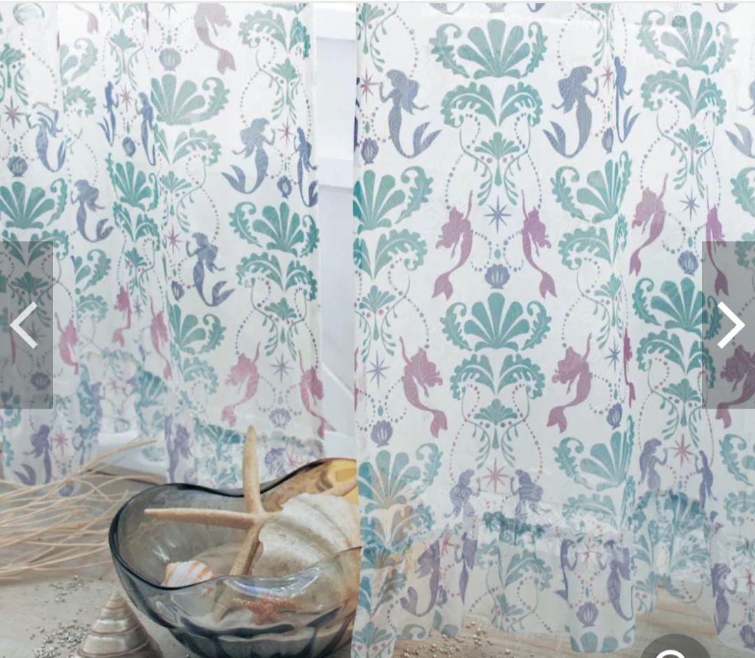 ず*ち様 ベルメゾン アリエル カーテン レース4枚セット　遮光カーテン　ディズ