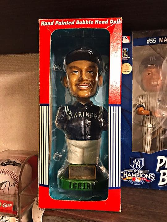 限定版 イチロー MVP &ルーキーオブザイヤー ゴールドプレート付フィギュア！