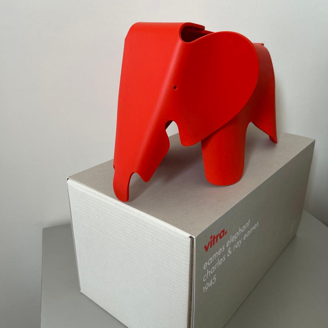 vitra. イームズエレファントスモール