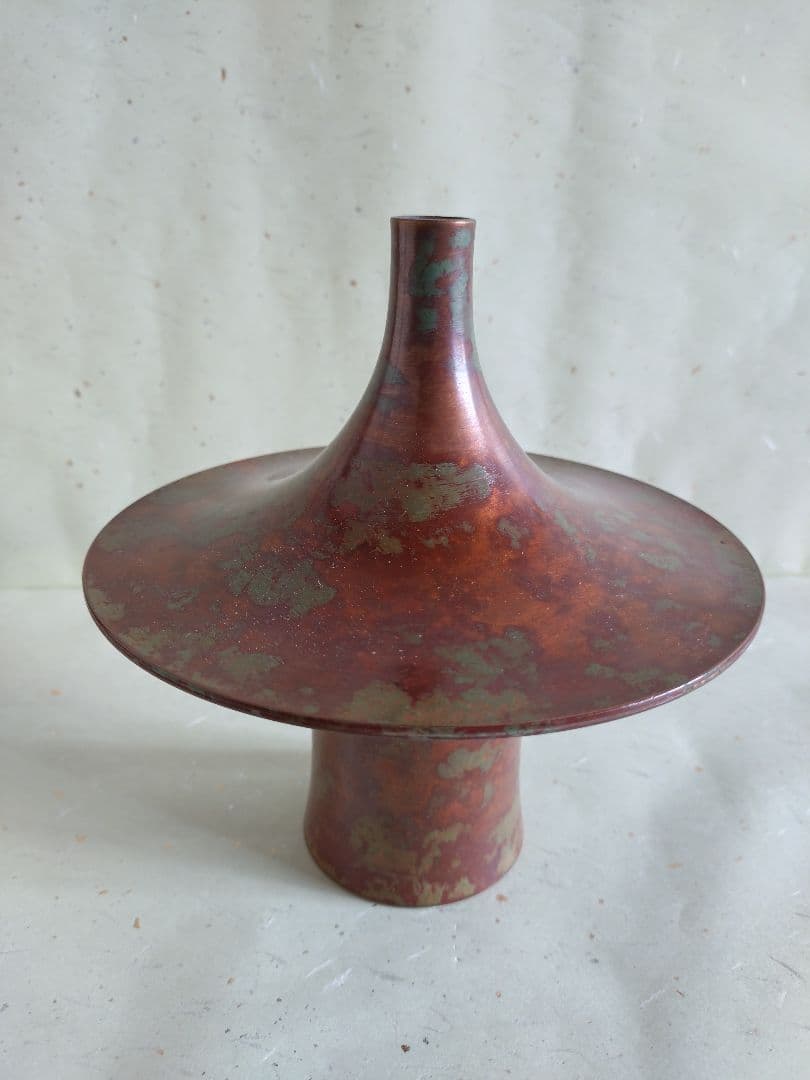 鋳銅花瓶　松和堂造　共箱 花入　花器　一輪挿し