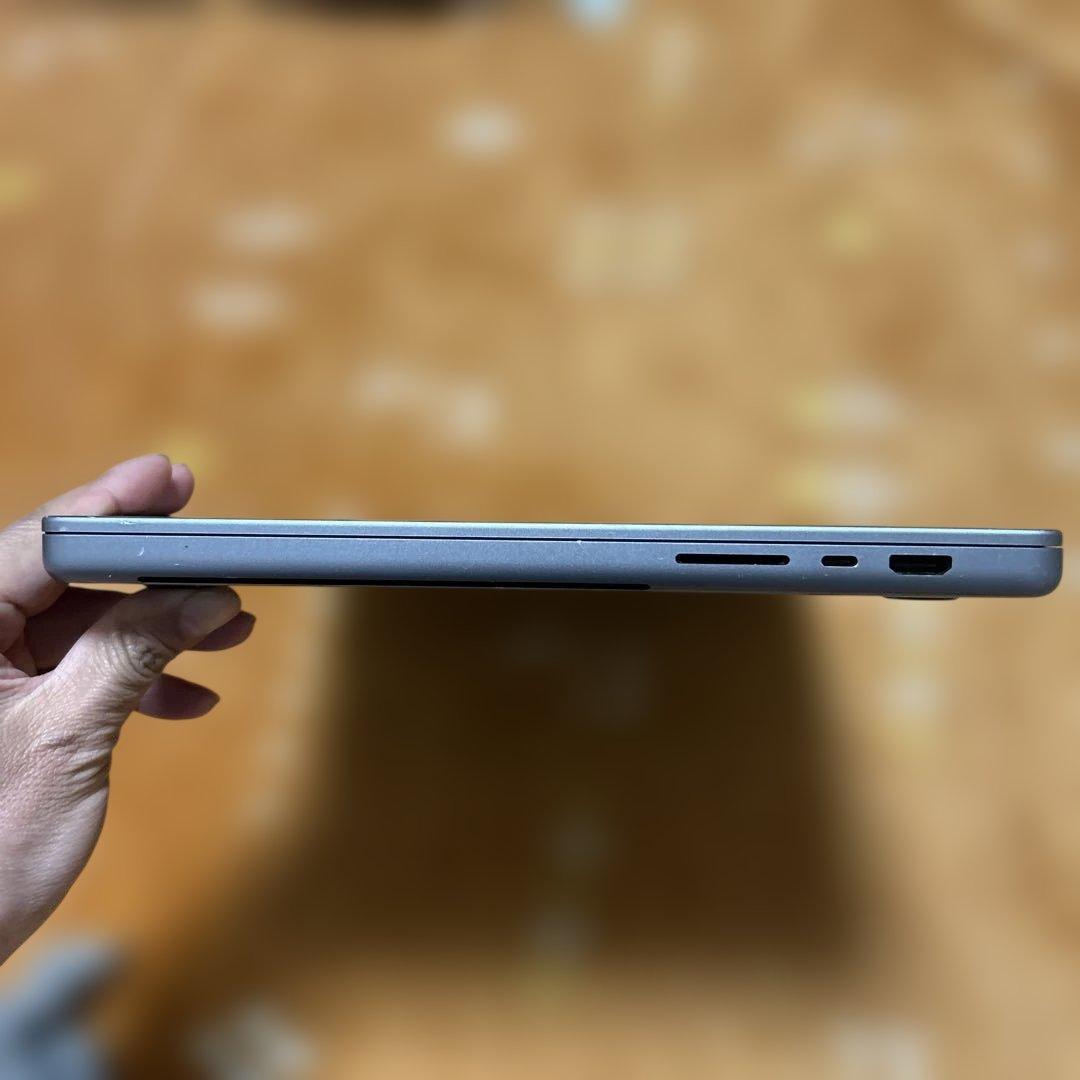 快速MacBookPro 16インチ M1 16/500GB 16core