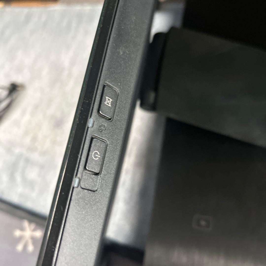 FMV ESPRIMO WH77/M 2013年10月発表モデル