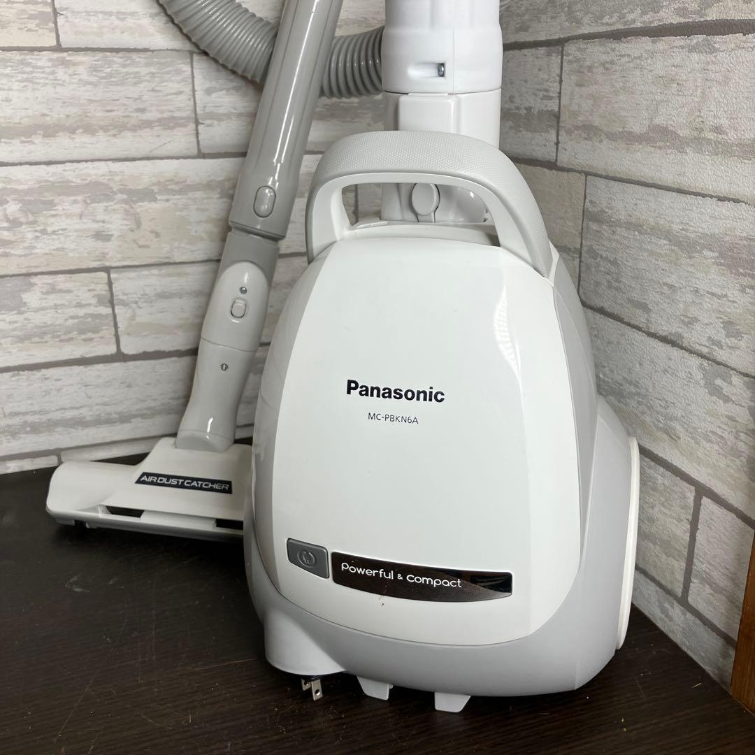 Panasonic 紙パック掃除機 MC-PBKN6A-H 2022年製