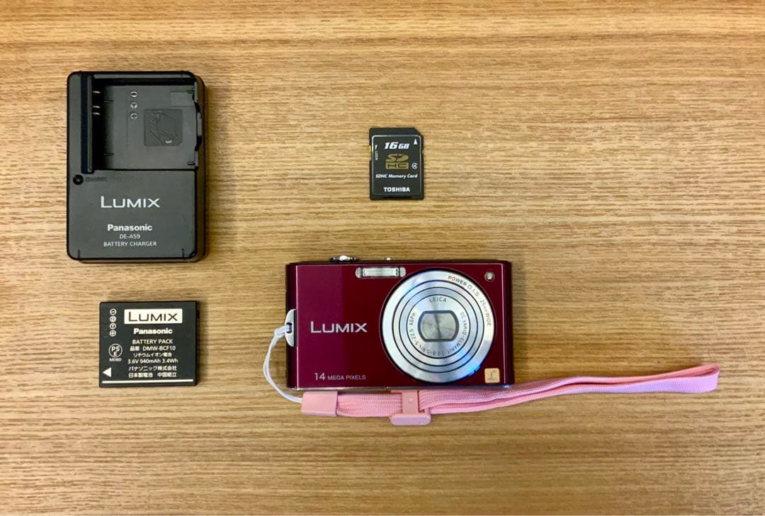 【美品】Panasonic Lumix DMC-FX66 14メガピクセル