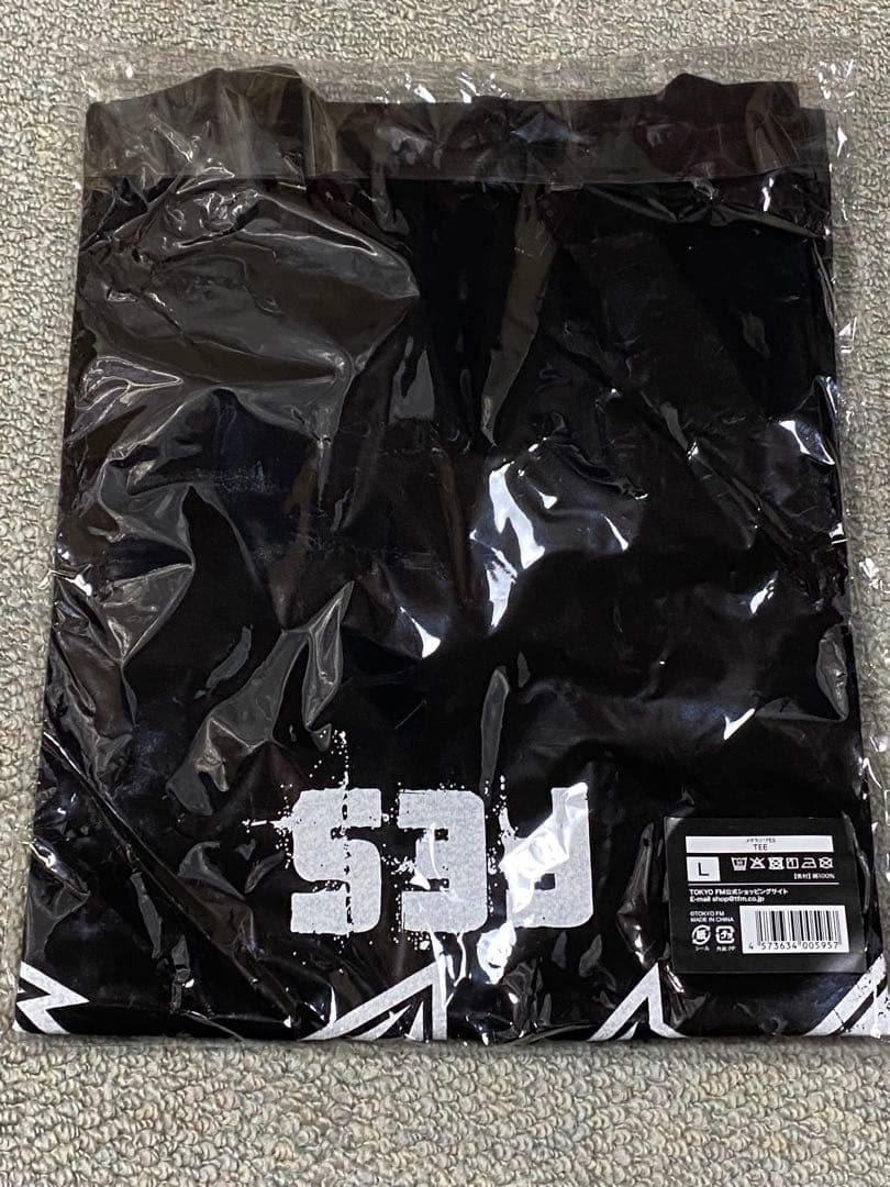 【BABYL】メタラジ！FES TEE <サイズL>