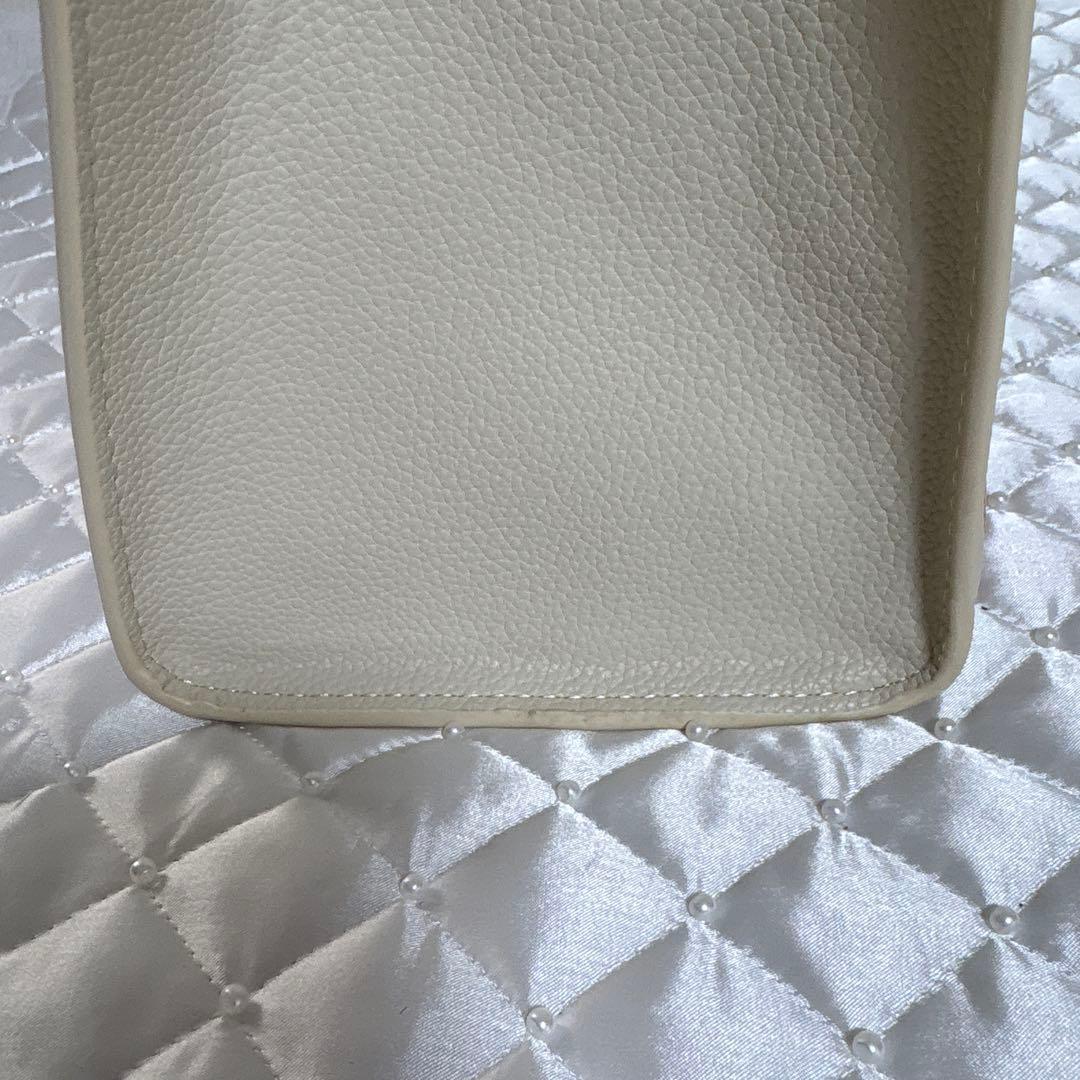 USED LVノベルティ モノグラム ショルダートートバッグ アイボリー×ピンク