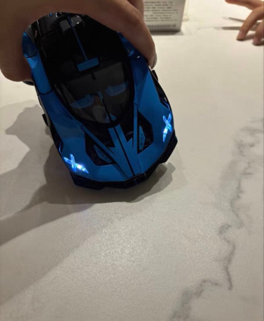 Bugatti 1/24 ミニカー 青/黒