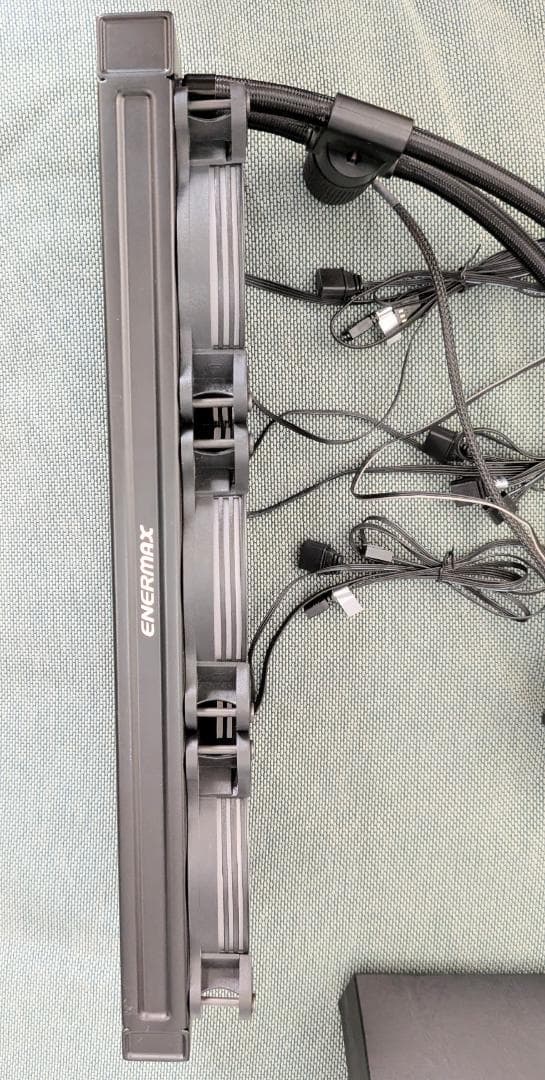 水冷 Enermax LIQ FUSION 360 CPUクーラー