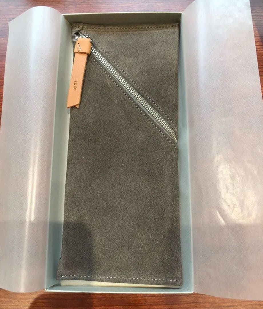 irose 新品美品 本革 ペンケース✴︎