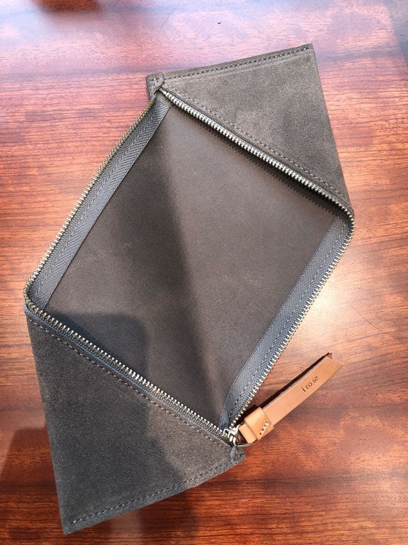 irose 新品美品 本革 ペンケース✴︎