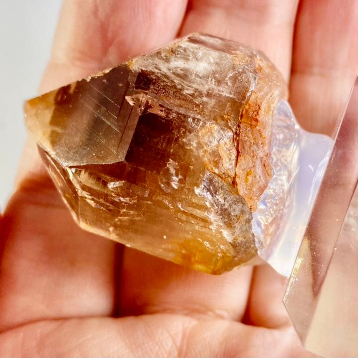 【☆爆レア】ナイジェリア・イコム産スモーキークォーツ