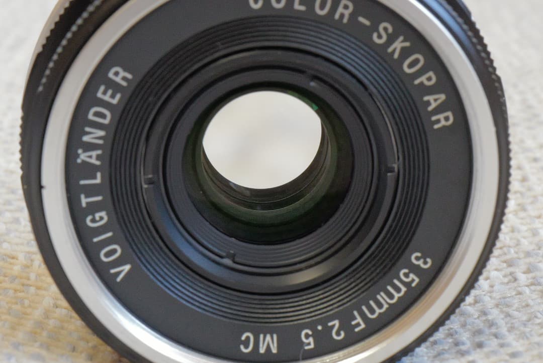 フォクトレンダー COLOR SKOPAR 35mm F2.5 MC