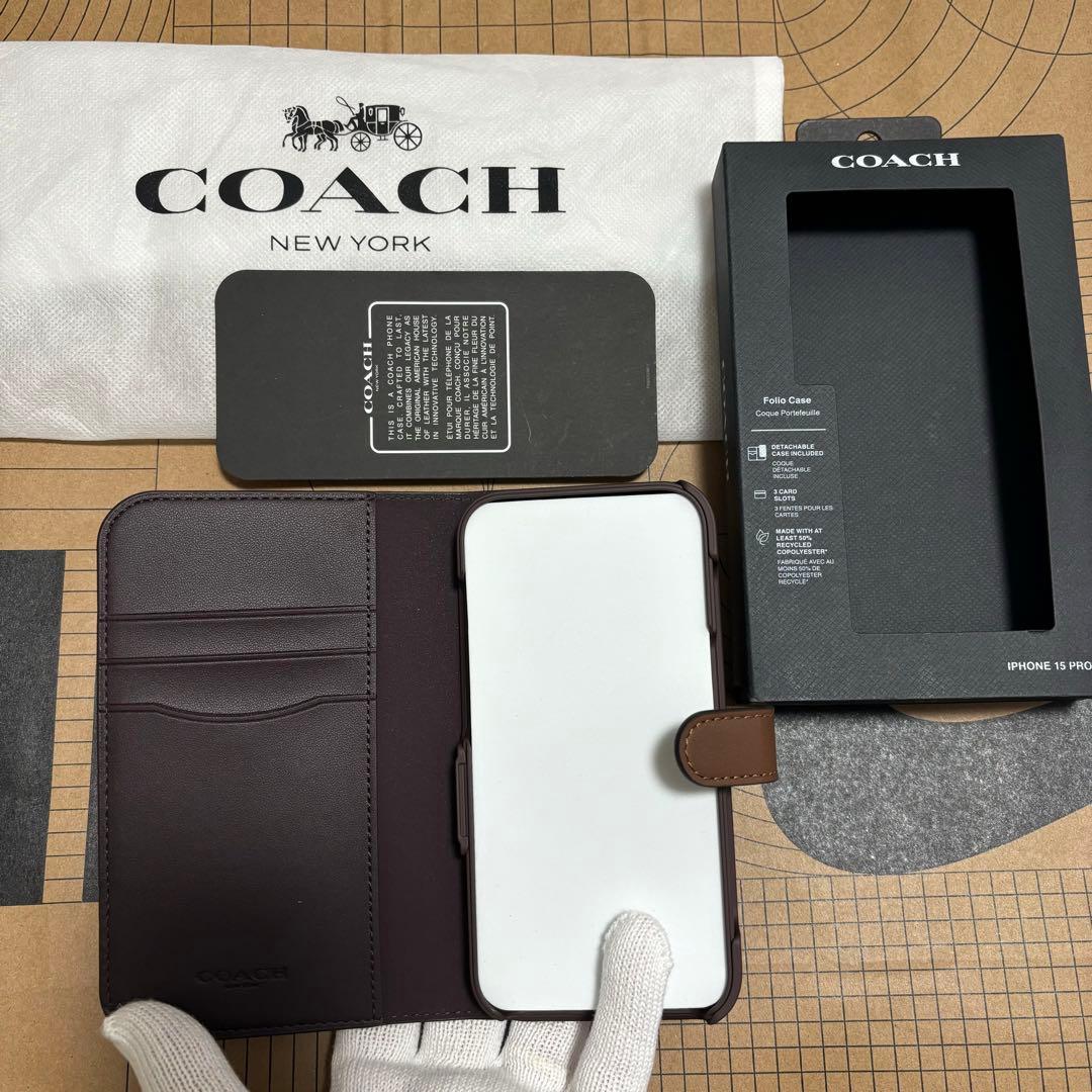 COACH iPhone15Pro手帳型ケース 新品未使用品●値下げしました！