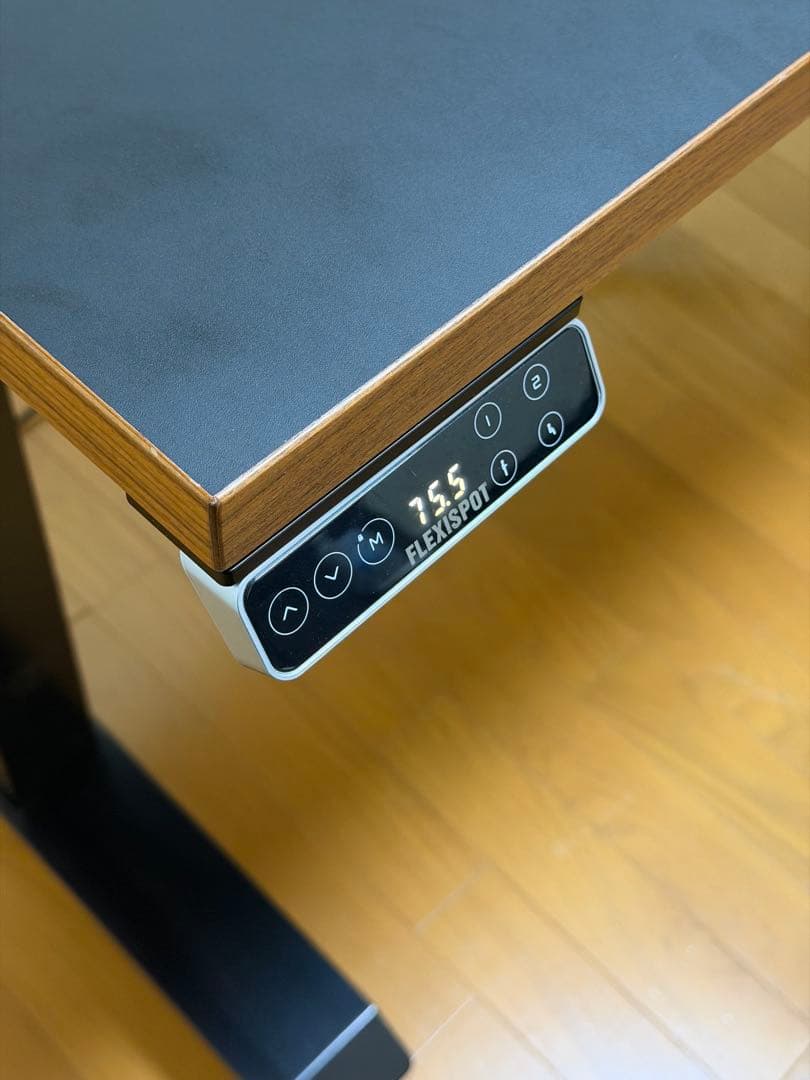 PREDUCTS / DESK - METRO フレキシスポットE7