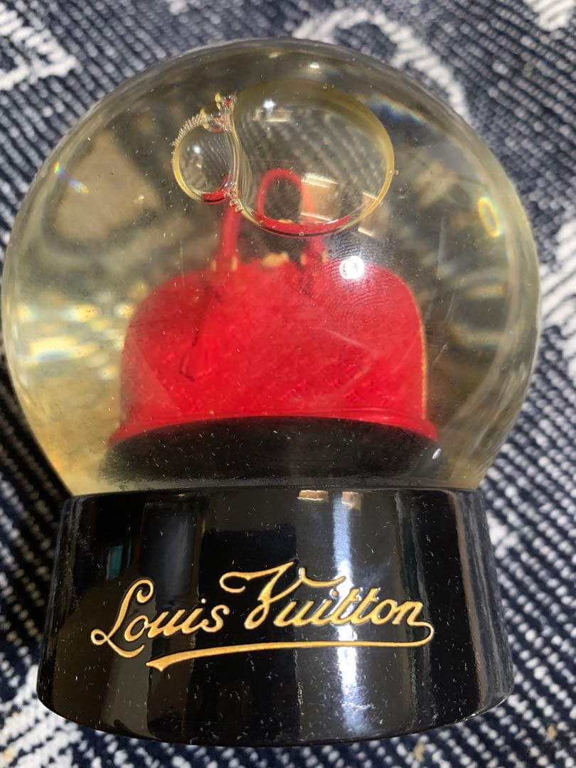 LOUIS VUITTONスノードームレア⭐︎