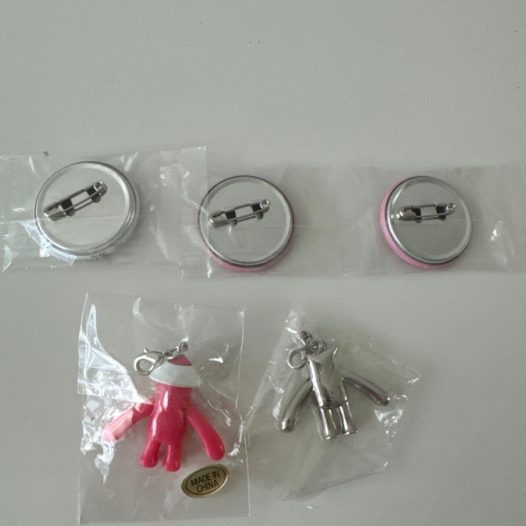 いきものがかり　ガチャガチャ　イッキーモンキー　チャーム　缶バッジ