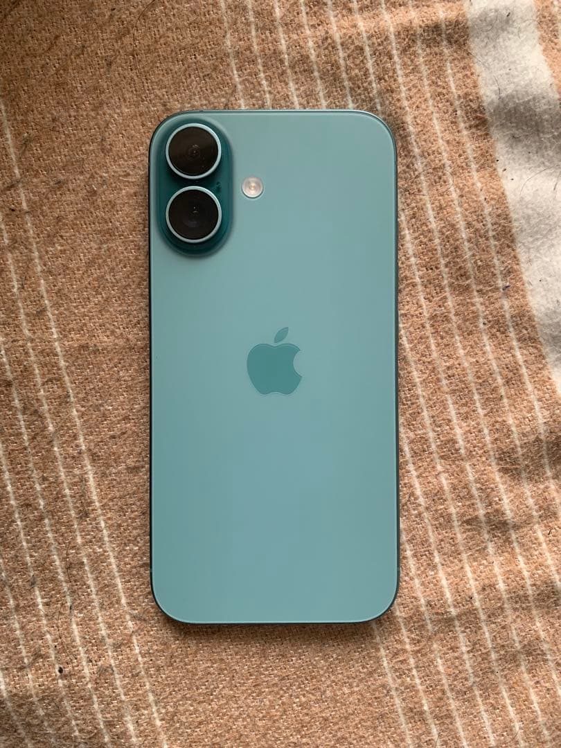 Apple iPhone 16 126GB, ティール 優れた条件