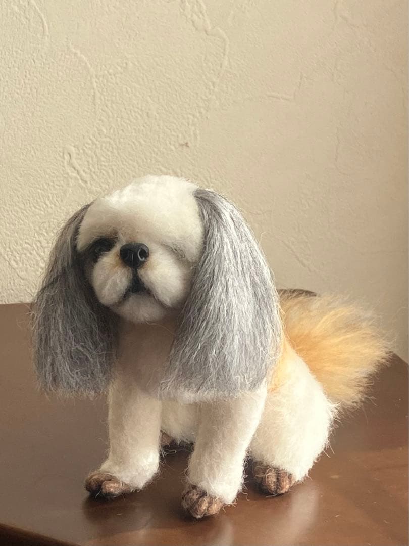 羊毛フェルト　シーズー