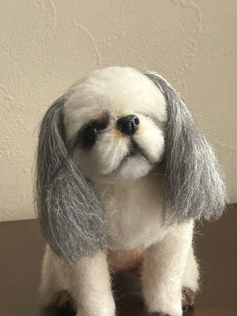 羊毛フェルト　シーズー