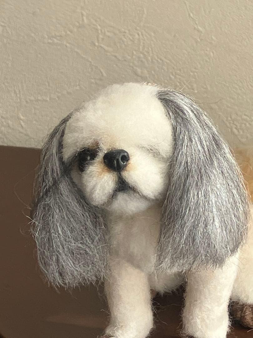 羊毛フェルト　シーズー